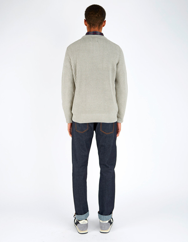 Men's Deus Aran Chunky 5 Gauge Crew Light Grey Marle Men's Deus Aran Chunky 5 Gauge Crew Light Grey Marle