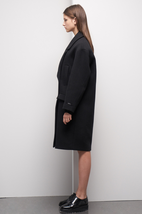 LOOKAST Oversized Double Breasted Wool Coat- Black LOOKAST Oversized Double Breasted Wool Coat- Black