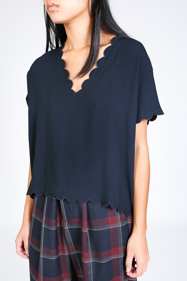 M.i.h Jeans Baez top in navy M.i.h Jeans Baez top in navy