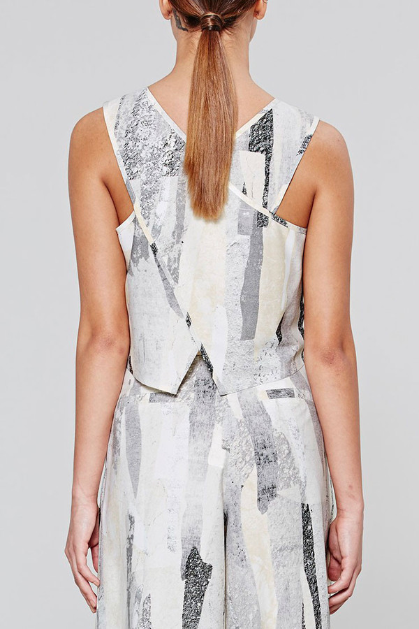 Native Youth Rockslide Print Crop Native Youth Rockslide Print Crop