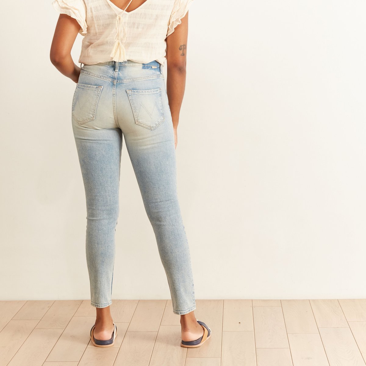 Mother Denim The Super Stunner Ankle 