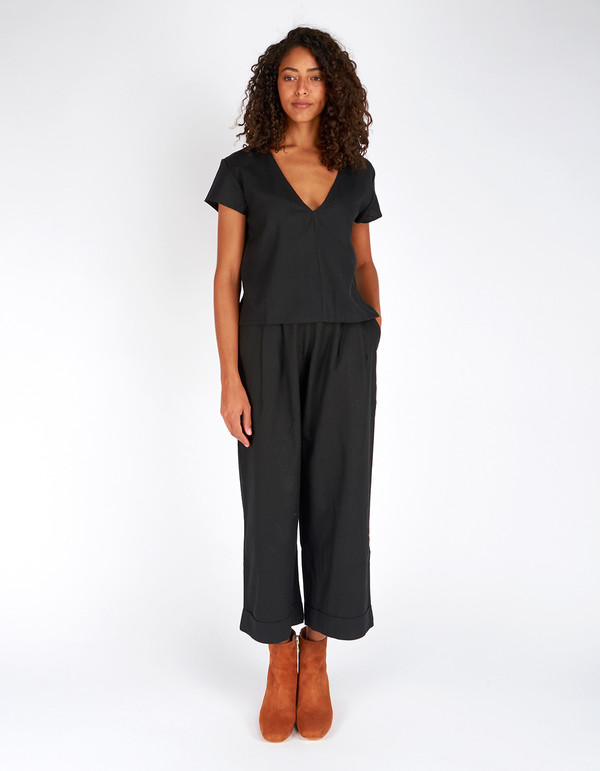 Ali Golden Raw Silk V-Neck Top Black Ali Golden Raw Silk V-Neck Top Black