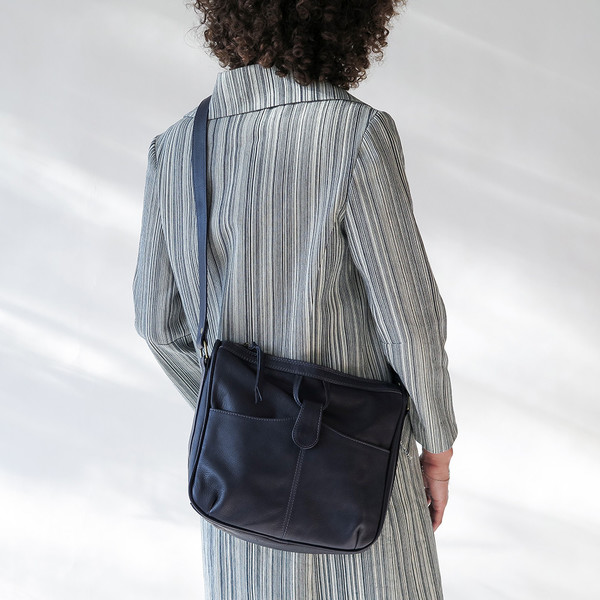 Erica Tanov leather shoulder bag Erica Tanov leather shoulder bag