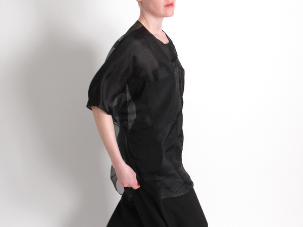 Berenik Oversized Pocket Top - Black Berenik Oversized Pocket Top - Black