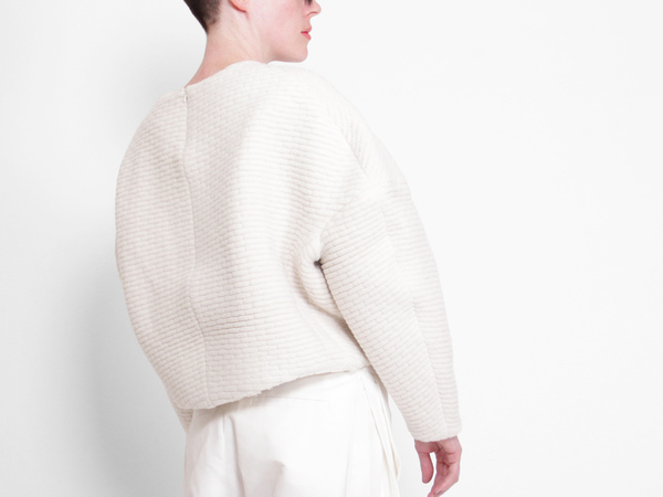 Berenik Quilted Fleece Sweater - White Berenik Quilted Fleece Sweater - White