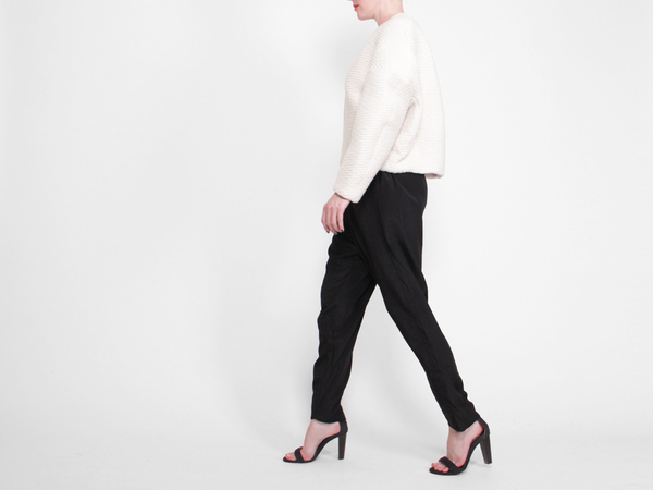 Berenik Quilted Fleece Sweater - White Berenik Quilted Fleece Sweater - White