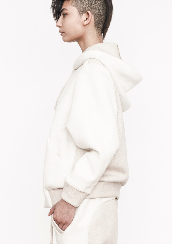 Berenik HOODIE WHITES Berenik HOODIE WHITES