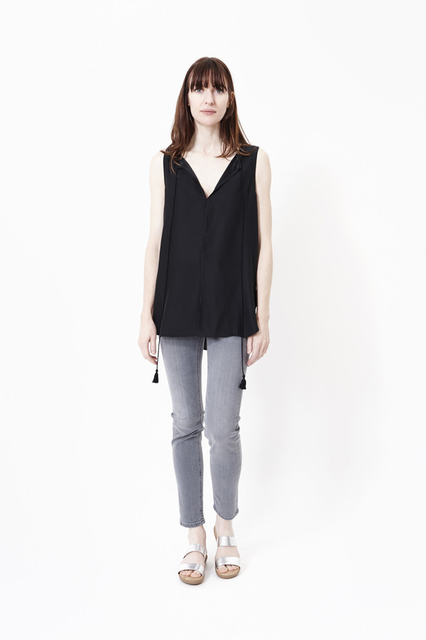 Jenni Kayne Keyhole Tunic in Black Jenni Kayne Keyhole Tunic in Black