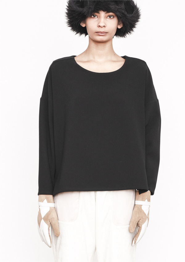 Berenik BASIC CREWNECK TOP Berenik BASIC CREWNECK TOP