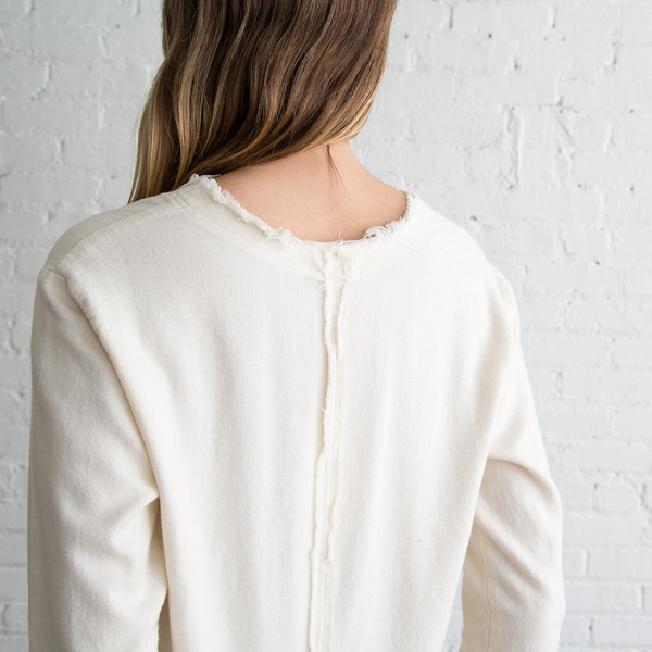 Black Crane Wide Top - Cream Black Crane Wide Top - Cream