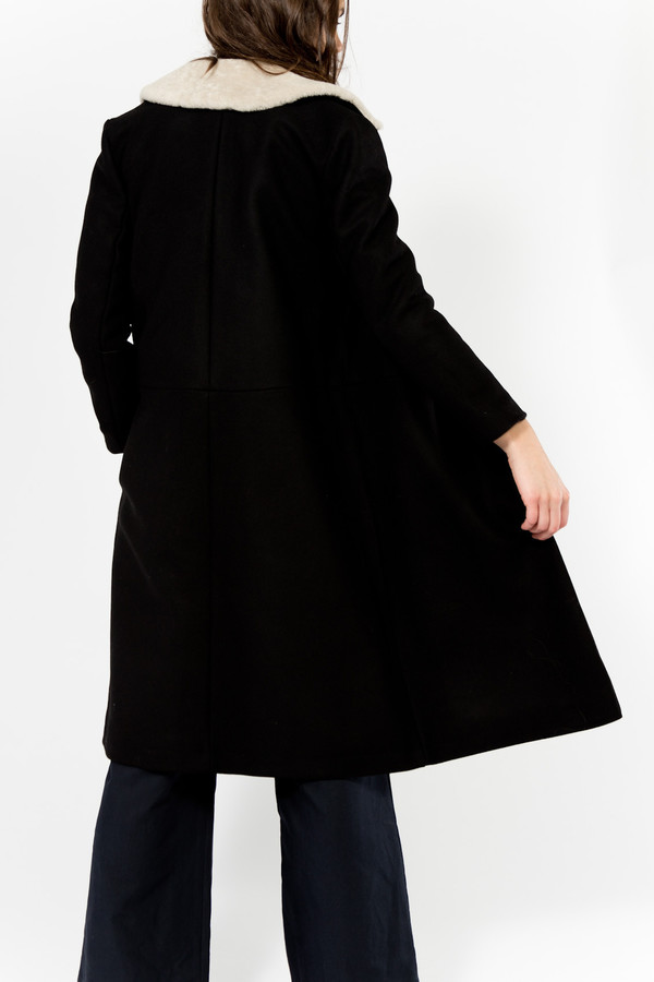 Samuji Metuka Coat Samuji Metuka Coat