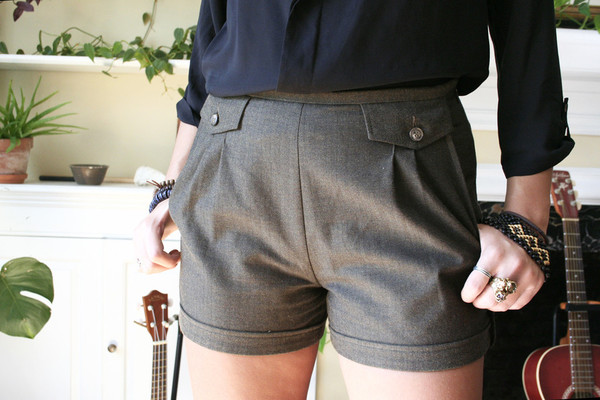 BETINA LOU BETH SHORTS BETINA LOU BETH SHORTS