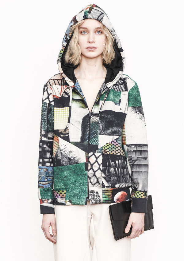 Berenik Hoodie Black Plain Berenik Hoodie Black Plain