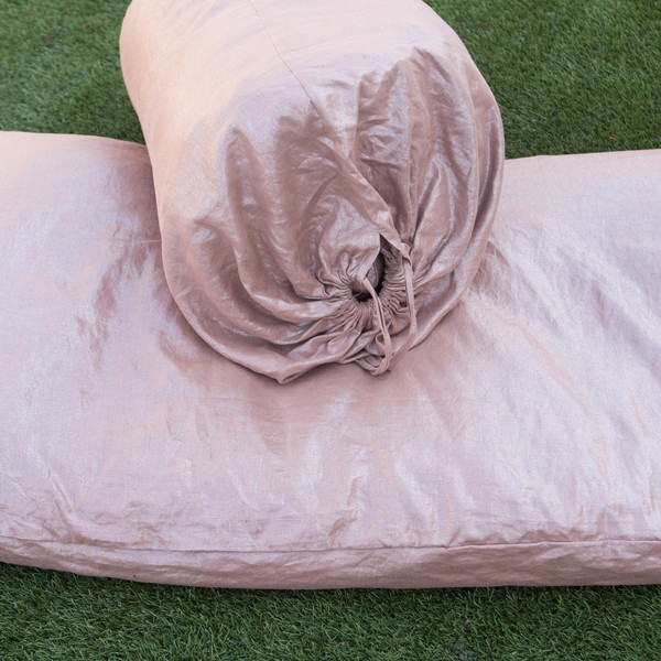 HEDGEHOUSE Throwbed HEDGEHOUSE Throwbed