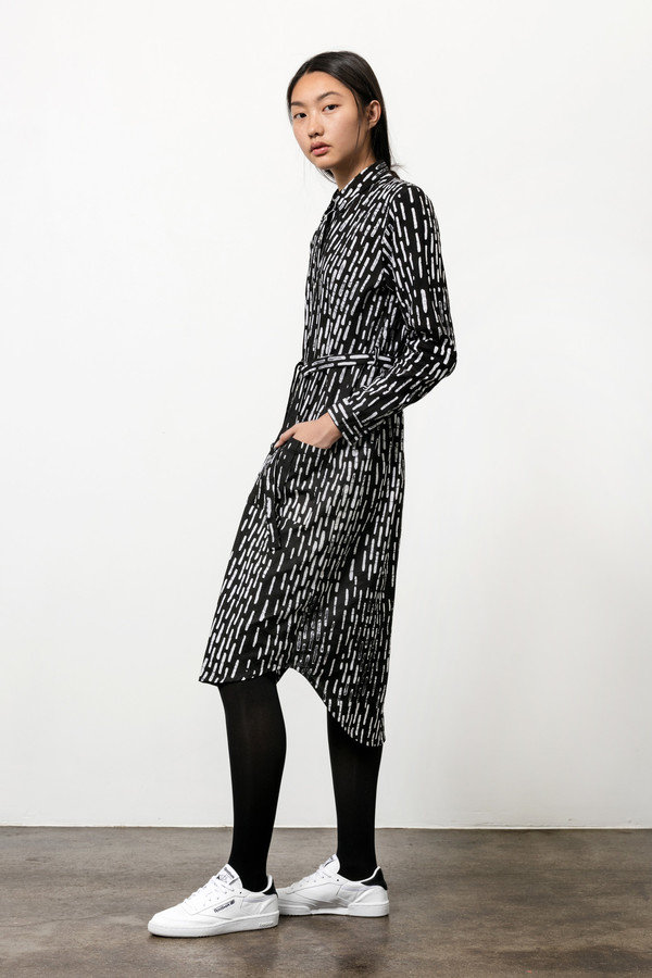 Osei-Duro Causa Dress in B&W Broken Lines Osei-Duro Causa Dress in B&W Broken Lines