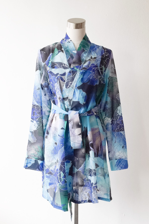 Salua Lingerie Printed Robe 33" Salua Lingerie Printed Robe 33"
