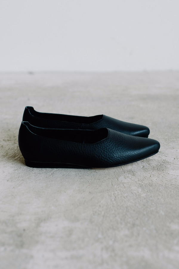 The Palatines Paratus - Black The Palatines Paratus - Black