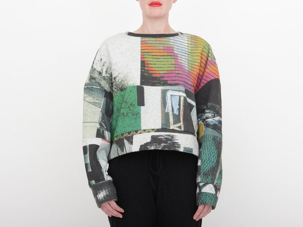 Berenik Printed Crop Sweatshirt Berenik Printed Crop Sweatshirt