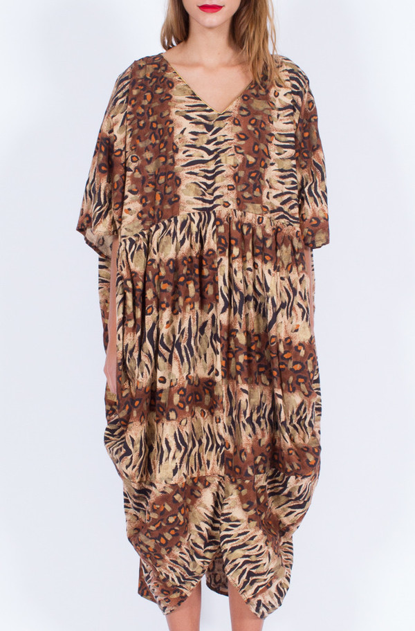 LEOPARD PRINT KAFTAN (ONE SIZE) LEOPARD PRINT KAFTAN (ONE SIZE)