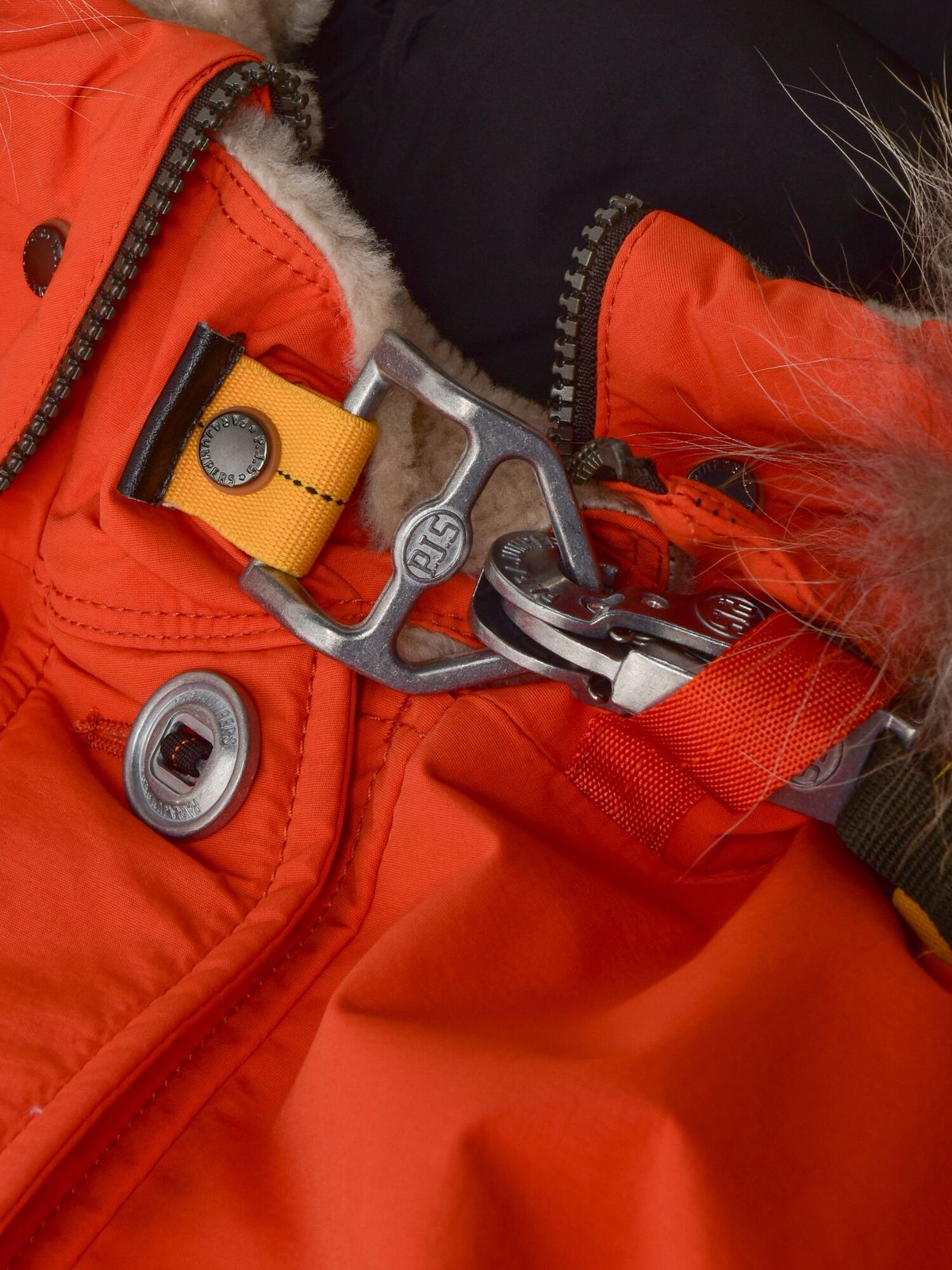 parajumpers inuit parka