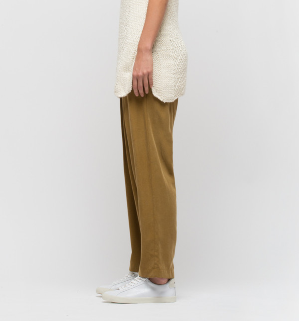 H. Fredriksson Pleat Pant Bronze H. Fredriksson Pleat Pant Bronze