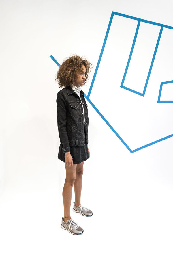 Alyssa Less Debbie Jacket - Coal Geo Hibiscus Alyssa Less Debbie Jacket - Coal Geo Hibiscus
