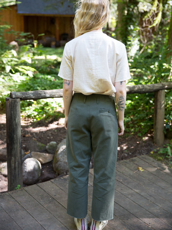 Nikki Chasin Dario Raw Edge Crop Pant Nikki Chasin Dario Raw Edge Crop Pant