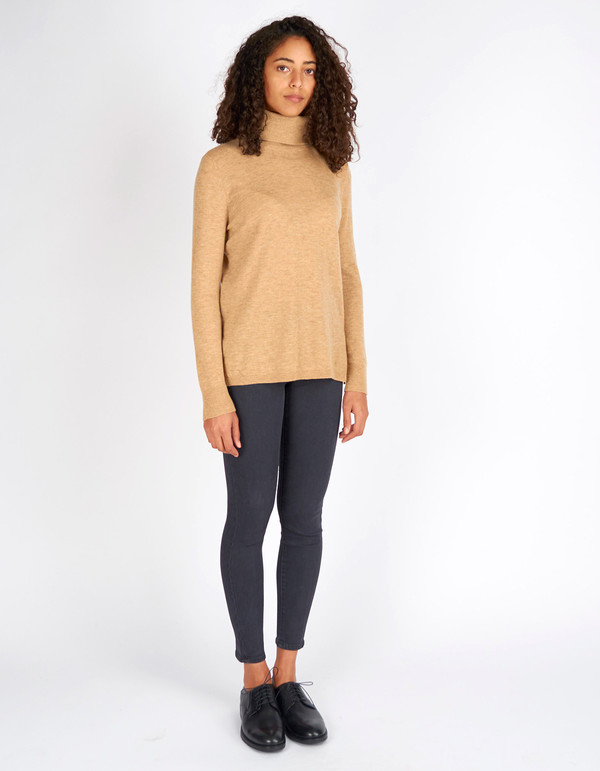 Selected Femme Maia LS Knit Rollneck Tannin Selected Femme Maia LS Knit Rollneck Tannin