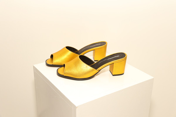 Intentionally Blank FUN Yellow Metal Intentionally Blank FUN Yellow Metal