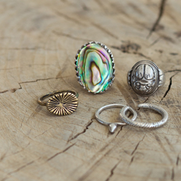SUZANNAH WAINHOUSE Stud Ring SUZANNAH WAINHOUSE Stud Ring