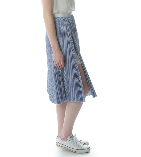 Sacai Luck Blue Stripe Pleated Skirt Sacai Luck Blue Stripe Pleated Skirt