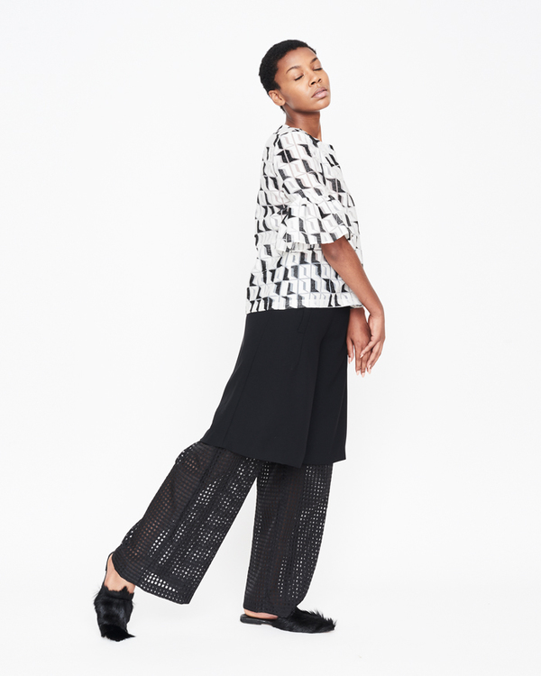 William Okpo EMBROIDERED MARIA RUFFLE TOP William Okpo EMBROIDERED MARIA RUFFLE TOP