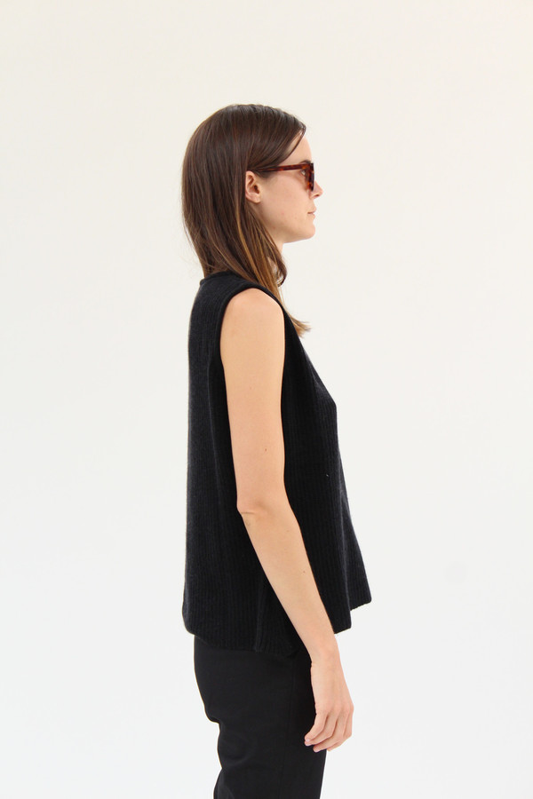 Beklina Cashmere Rib Shell Black Beklina Cashmere Rib Shell Black
