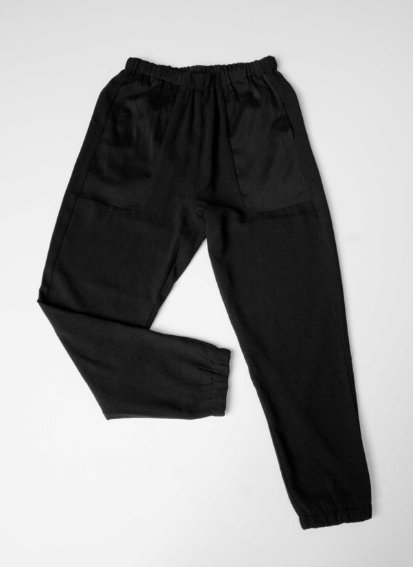 Berenik PANTS - ELASTIC BLACK PLAIN Berenik PANTS - ELASTIC BLACK PLAIN
