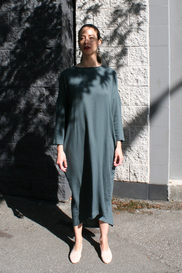 BLACK CRANE COCOON DRESS BLACK CRANE COCOON DRESS