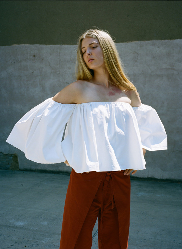 Sincerely, Tommy Signature Off the Shoulder Top Sincerely, Tommy Signature Off the Shoulder Top