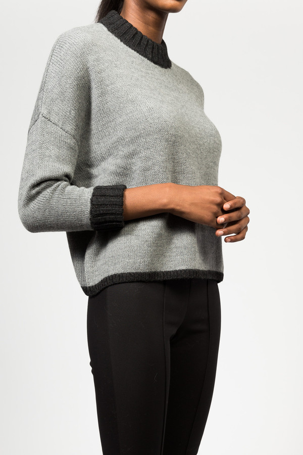 7115 by Szeki Mockneck Merino 7115 by Szeki Mockneck Merino