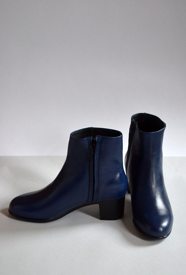 PRE-ORDER HOPP Ankle Boot - 3 Colors PRE-ORDER HOPP Ankle Boot - 3 Colors