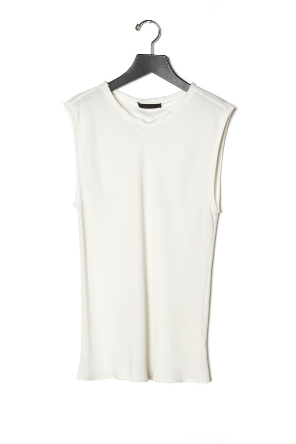 KES Raw Edge Sleeveless Blouse KES Raw Edge Sleeveless Blouse