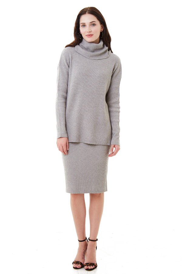 Cupcakes and Cashmere Heather Grey Josh Sweater Cupcakes and Cashmere Heather Grey Josh Sweater