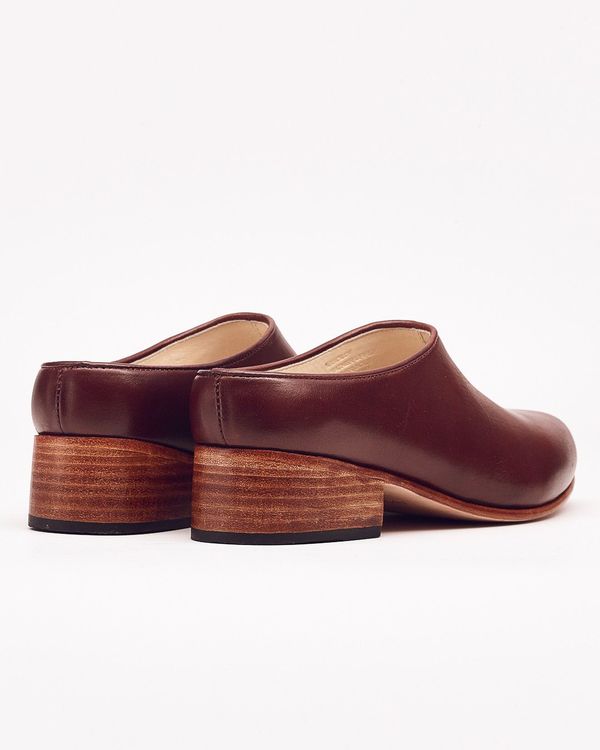 Nisolo Sofia Slip-On Brandy 5 for 5 Nisolo Sofia Slip-On Brandy 5 for 5