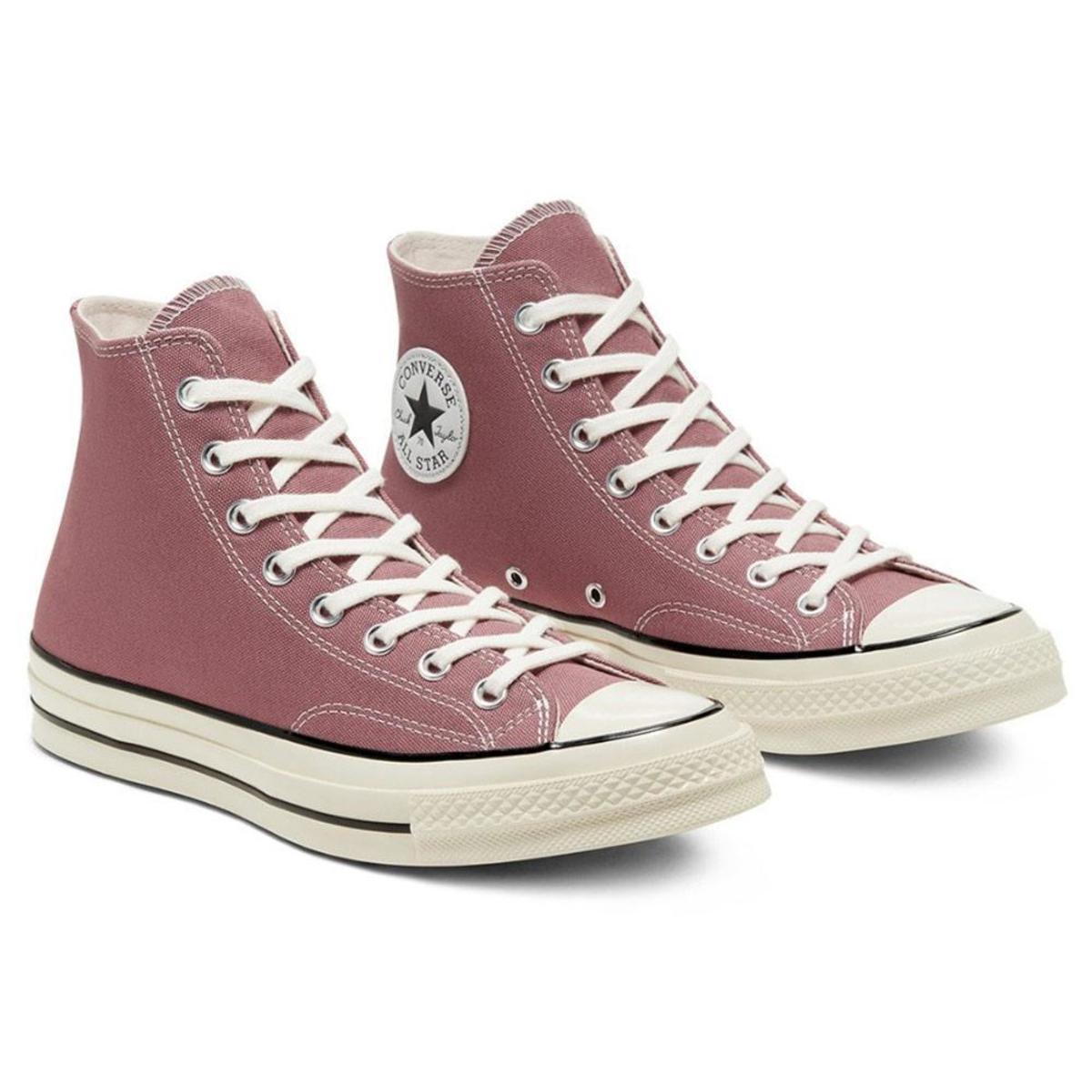 saddle egret converse