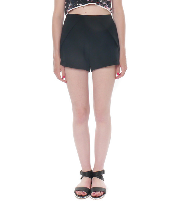 Shakuhachi Tailored Petal Shorts Shakuhachi Tailored Petal Shorts