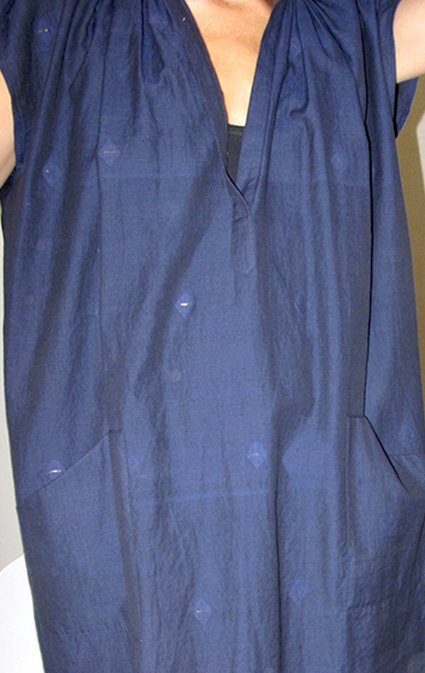 Two New York Blue/Black Khadi tunic with metallic weave Two New York Blue/Black Khadi tunic with metallic weave
