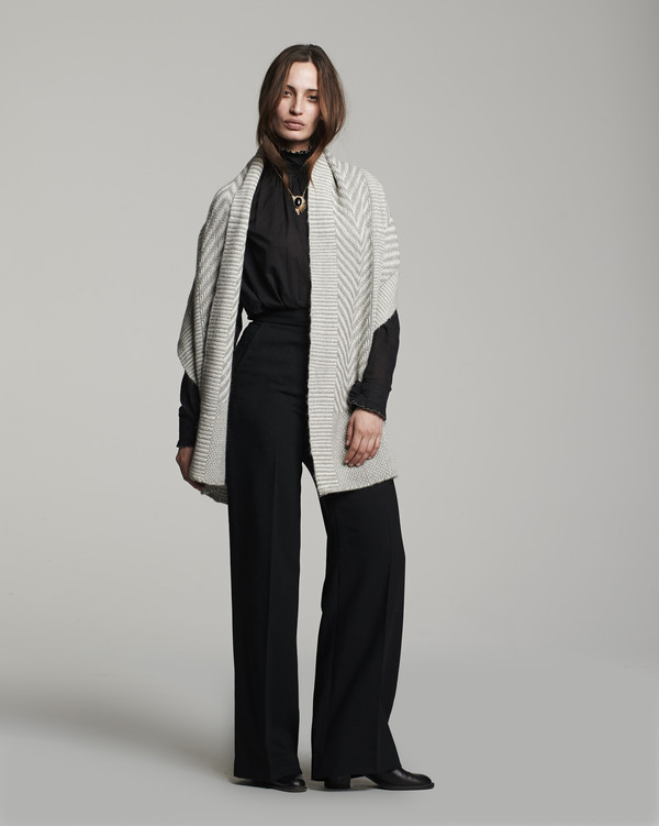 VOZ Chevron Wrap - Grey / White VOZ Chevron Wrap - Grey / White