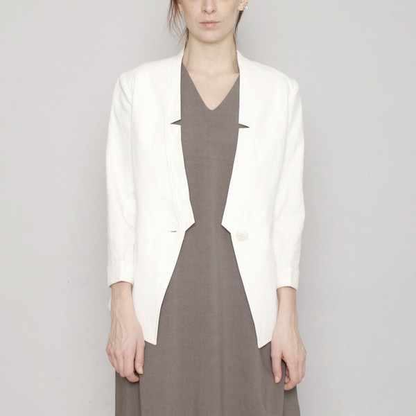 7115 by Szeki Deconstructed Blazer R16- White 7115 by Szeki Deconstructed Blazer R16- White