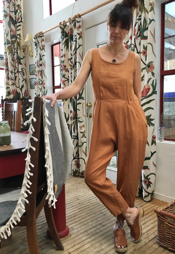 Black Crane overall Black Crane overall