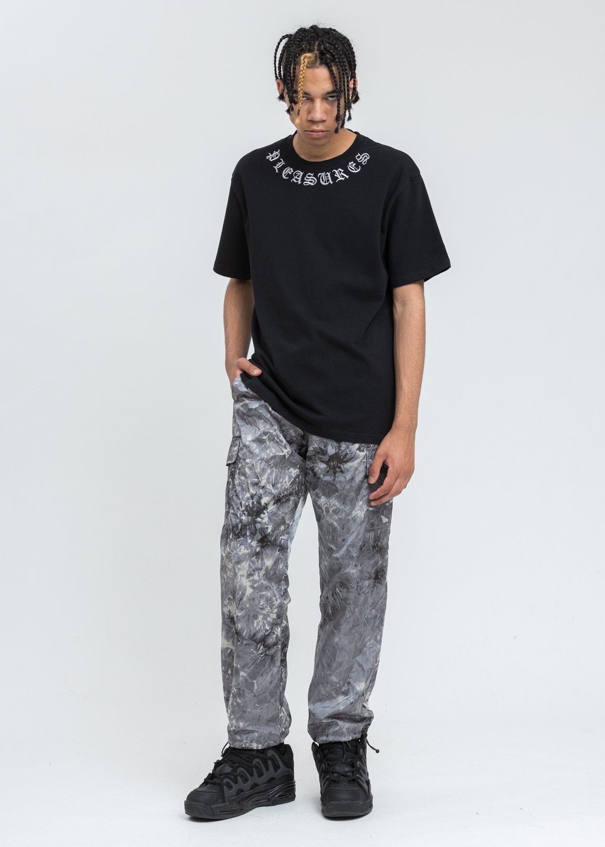 PLEASURES Memento Heavyweight T-Shirt 