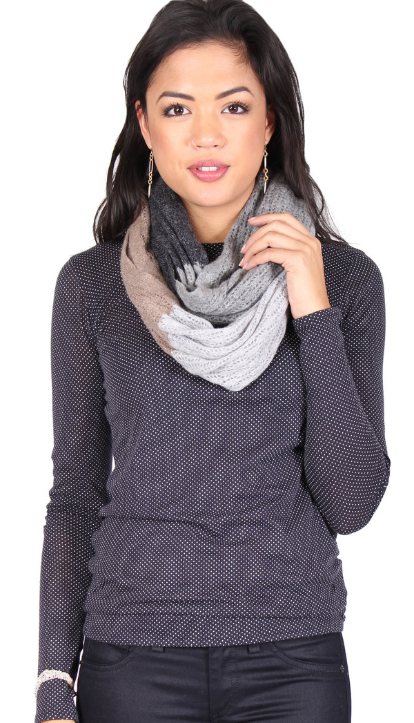 Quinn Hannah Color Block Snood in Coal Quinn Hannah Color Block Snood in Coal