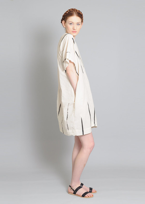 Uzi NYC V-Dress Uzi NYC V-Dress